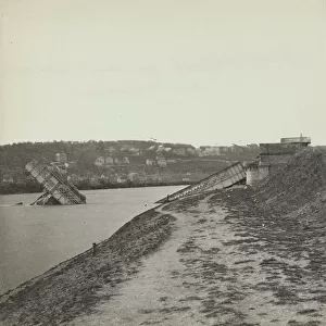 Panorama d'Issy-les-Moulineaux, arche du pont de Billancourt, rive droite, Billancourt, 1871. Creator: Hippolyte Blancard