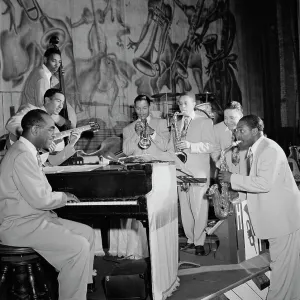 Portrait of Louis Jordan, New York, N.Y. 1946. Creator: William Paul Gottlieb Portrait of Louis Jordan, New York, N.Y. 1946. Creator: William Paul Gottlieb