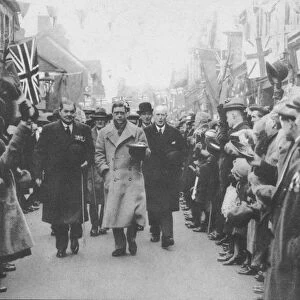 The Prince of Wales greeted by the people of Porth, Glamorgan, during a visit to Wales, 1932 (1936)