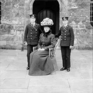 The Princess of Wales with Prince Edward and Prince Albert, Barton Manor, Isle of Wight, 1909