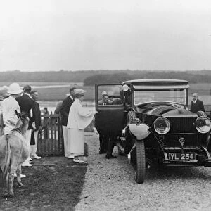 Queen Mary visiting Bucklers Hard, Hampshire in 1928. Creator: Unknown