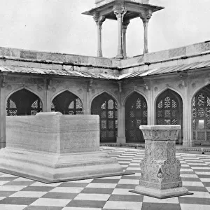 Sikandra. The Tomb of Akbar. Monument on Roof, c1910. Creator: Unknown