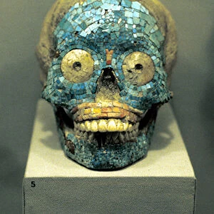 Skull covered in turquoise mosaic, Mixtec, southern Mexico, 1400-1521