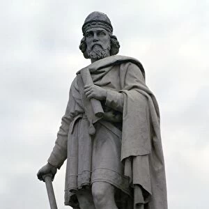Statue of King Alfred, 9th century