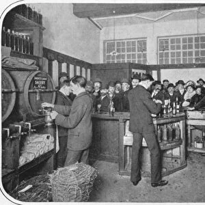 A Strand wine bar, London c1903 (1903)