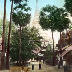 Street leading towards the Shwedagon Pagoda, Rangoon, Burma, late 19th or early 20th century
