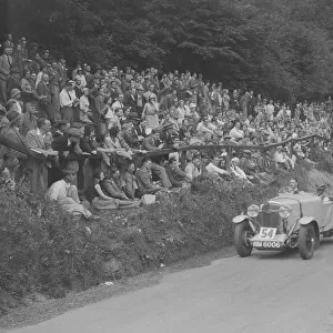 Vauxhall 30 / 98 competing in the MAC Shelsley Walsh Hill Climb, Worcestershire, 1932