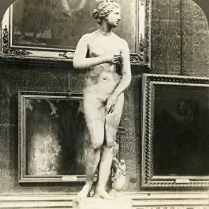 Venus de Medici in the Uffizi Palace, Florence, Italy, c1909. Creator: Unknown