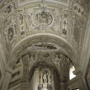 Detail of the wall next to the staircase inside the palace of the Marquis of Santa Cruz