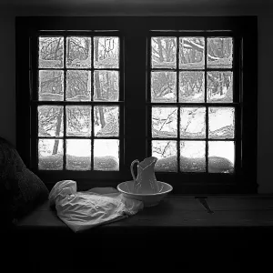 Window Seat, Blizzard. Creator: Tom Artin
