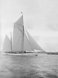 Arthur E Payne Collection: The 118 foot ketch Cariad, 1912. Creator: Kirk & Sons of Cowes