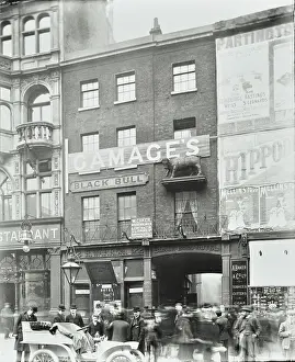 The London Archives Prints: 122 Holborn Black Bull Hotel, London, 1904. Creator: Unknown