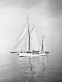 The 134 ton ketch Lavengro under sail, 1911. Creator: Kirk & Sons of Cowes