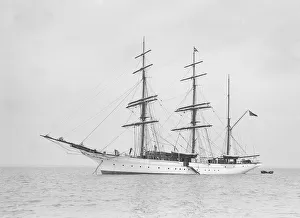 Adam Mortimer Singer Gallery: The 135 ft barque sailing ship Modwena, 1911. Creator: Kirk & Sons of Cowes