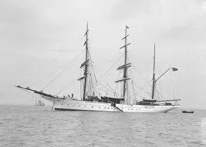 Gaff Rig Collection: The 135 ft barque sailing ship Modwena, 1913. Creator: Kirk & Sons of Cowes