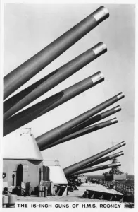 Images Dated 7th July 2007: The 16 inch guns of the battleship HMS Rodney, 1937