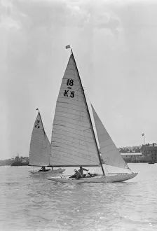 The 18-foot keelboats Vanity (K5) and Asphodel (K4) racing, 1922. Creator The 18-foot keelboats Vanity (K5) and Asphodel (K4) racing, 1922. Creator