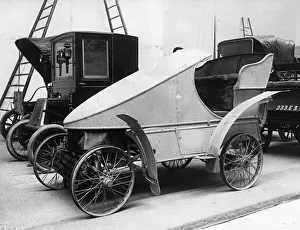 1899 Vallee Slipper. Creator: Unknown