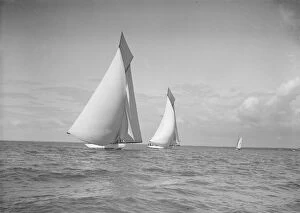 William Fife Collection: The 19-metre class Mariquita & Corona race downwind under spinnaker, 1911
