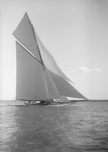 The 19-metre class Mariquita sailing close-hauled, 1910. Creator: Kirk & Sons of Cowes