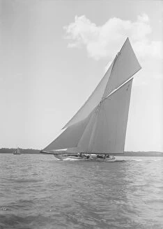 Charles Ernest Collection: The 19-metre cutter Norada sailing close-hauled, 1911. Creator: Kirk & Sons of Cowes