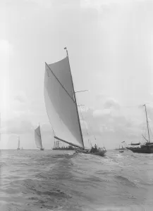 Lee Quarter Prints: The 19-metre Octavia sailing on a broad reach, 1911. Creator: Kirk & Sons of Cowes