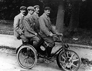 1901 Singer tricycle. Creator: Unknown