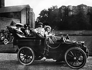 Veteran Gallery: 1902 Wolseley 4 cylinder. Creator: Unknown