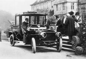 King Edward Vii Collection: 1907 Daimler 35hp Landaulette, King Edward VII. Creator: Unknown