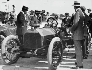 Goggles Prints: 1909 Lancia Beta, WL Stewart at the wheel, c1909-c1920