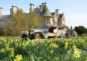 Turret Prints: 1909 Rolls Royce in front of Palace House, Beaulieu