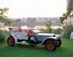 Spare Tyre Prints: 1909 Rolls-Royce Silver Ghost