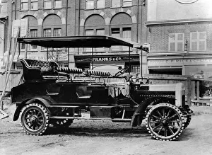 Charabanc Gallery: 1910 Dennis charabanc. Creator: Unknown