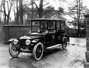 Chauffeur Prints: 1911 Daimler 38hp Limousine. Creator: Unknown