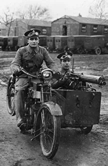 Motorcycle Prints: 1914 Vickers Clyno Combination with machine gun. Creator: Unknown