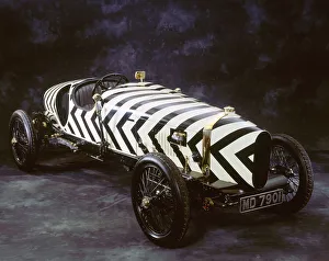 Zebra Prints: 1918 Straker Squire X2