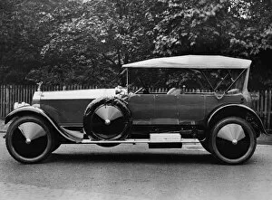 1920 Gallery: 1920 Rolls -Royce Silver Ghost with Grosvenor body. Creator: Unknown