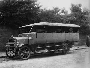Charabanc Gallery: 1921 Daimler charabanc. Creator: Unknown