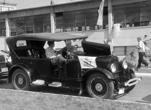 1922 Velie tourer on the 1961 Glidden Tour rally. Creator: Unknown