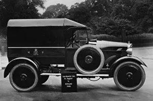 Police Prints: 1925 Lea Francis Metropolitan Police van. Creator: Unknown