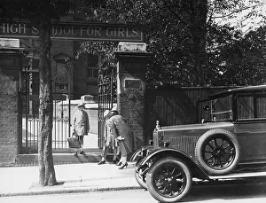 Schoolchild Prints: 1927 Morris Cowley, c1927
