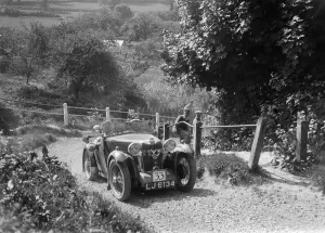 Ibberton Hill Prints: 1932 MG J1 taking part in a West Hants Light Car Club Trial, Ibberton Hill, Dorset, 1930s