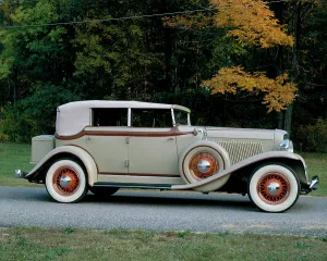 Auburn Prints: A 1933 Auburn 8-15 Phaeton