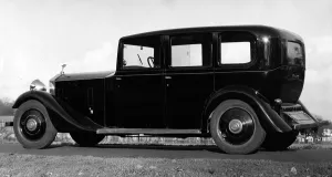1934 Rolls-Royce 20 / 25 limousine with coachwork by Barker. Creator: Unknown