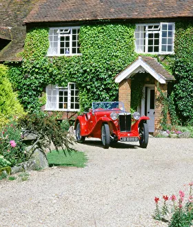 Gravel Drive Prints: 1935 MG PA Midget