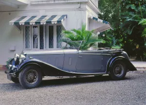 Straight 8 Prints: 1936 Lanchester 4. 5 litre Straight Eight. Creator: Unknown