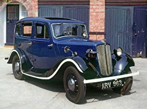 Lamp Prints: 1938 Morris 8 with War time Headlamp blackout mask and whitewashed running board
