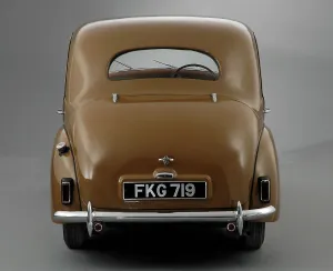 Motor Prints: 1950 Lanchester LD10