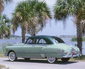 Images Dated 13th September 2019: 1951 Pontiac Chieftan De Luxe. Creator: Unknown