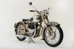 Motorcycle Prints: 1954 BSA Golden Flash. Creator: Unknown